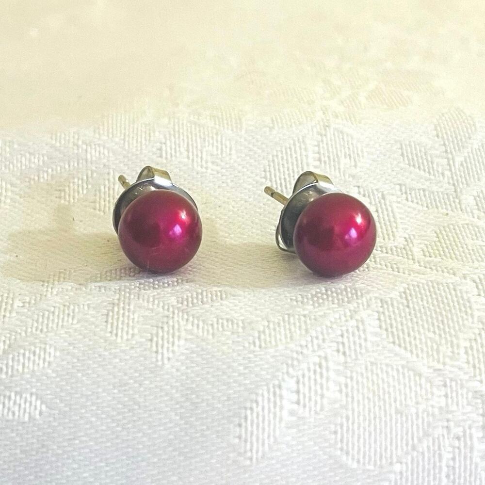 HONORA Pearl Freshwater Stud Cherry Red Earrings Happy Back Nickel Free